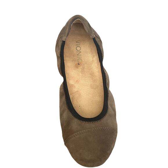 Vionic Womens Size 7 Prim Natalia Suede Flats Dark Taupe Brown Slip On - Picture 10 of 11